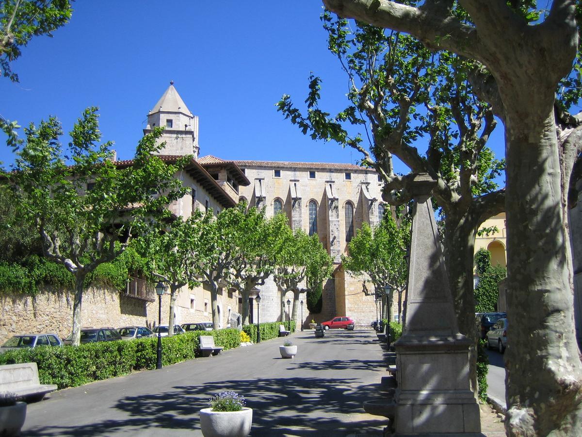 L'Encant Torroella De Montgri Exterior photo